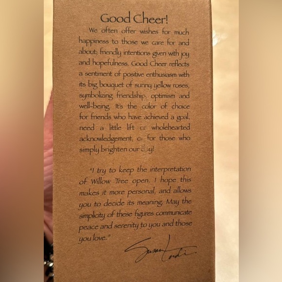 Willow Tree Good Cheer Figurine - Picture 9 of 9